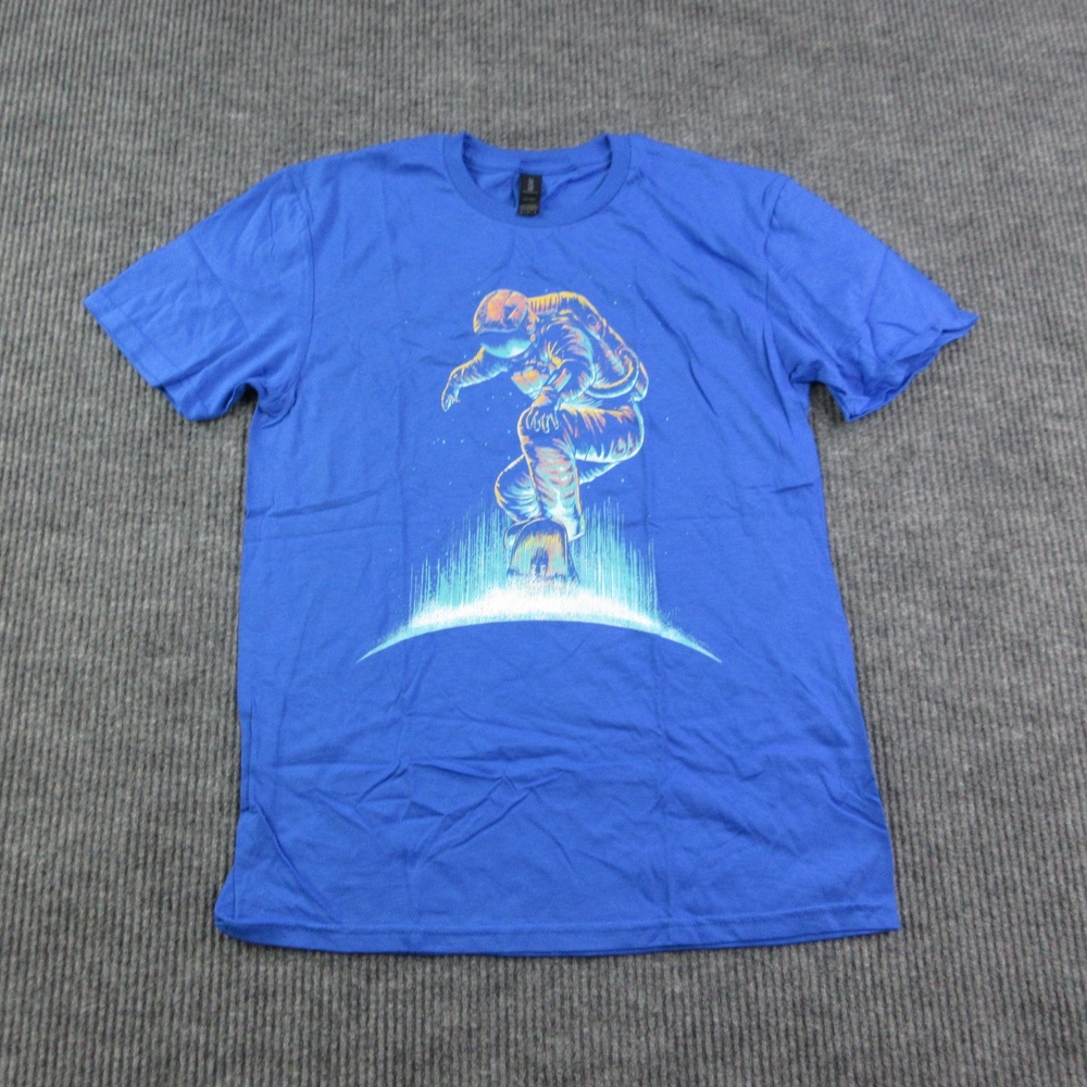 Skateboarding Astronaut Shirt Mens M Blue Crew Neck Softstyle Gildan Graphic Tee